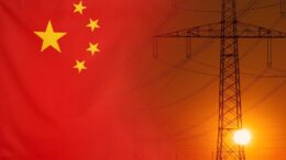 Pedro Luis Martín Olivares - Las fábricas y los hogares de China se enfrentan a cortes de energía